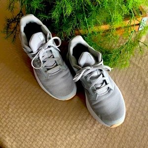 Adidas Cloudfoam Women’s Running shoes